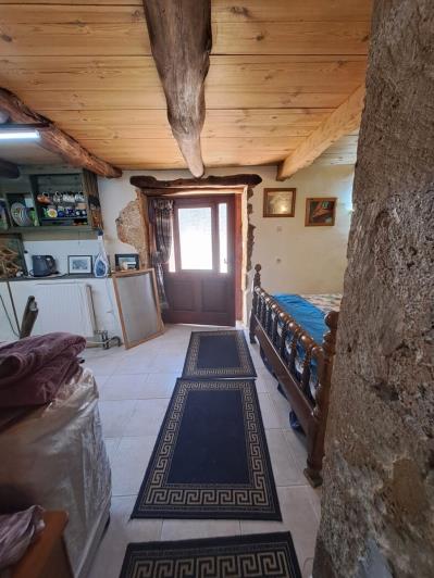 Image No.12-2 Bed House for sale