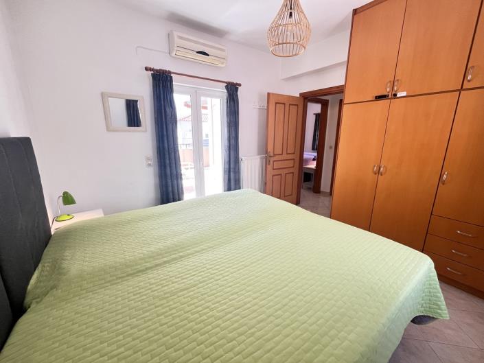 Image No.6-3 Bed Maisonette for sale