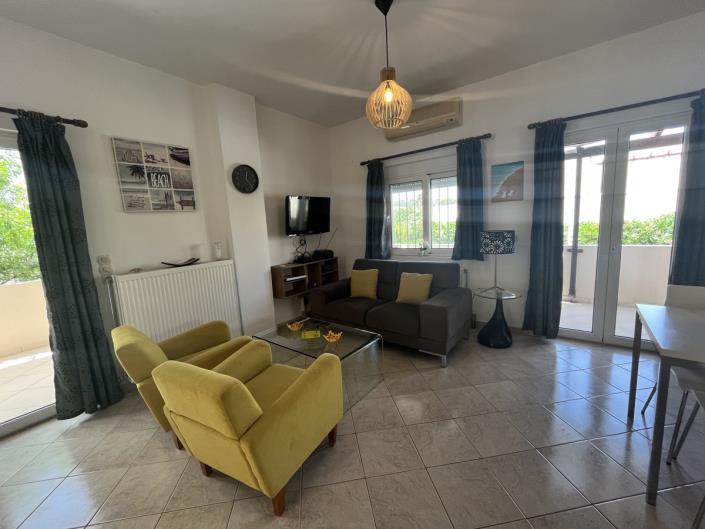 Image No.21-3 Bed Maisonette for sale