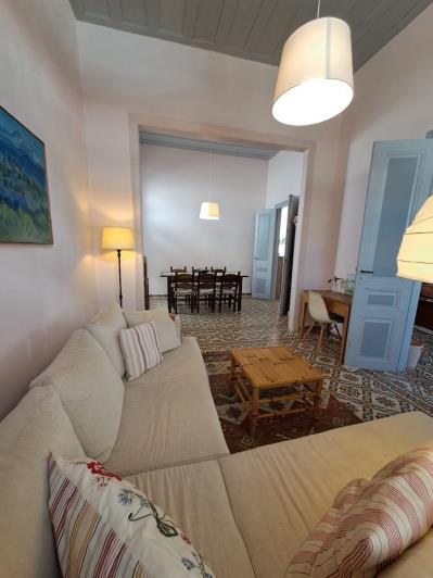 Image No.13-5 Bed House for sale