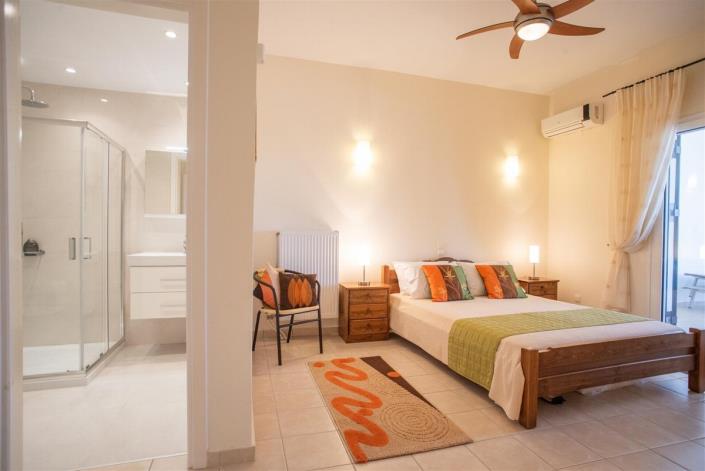 Image No.12-4 Bed Villa for sale