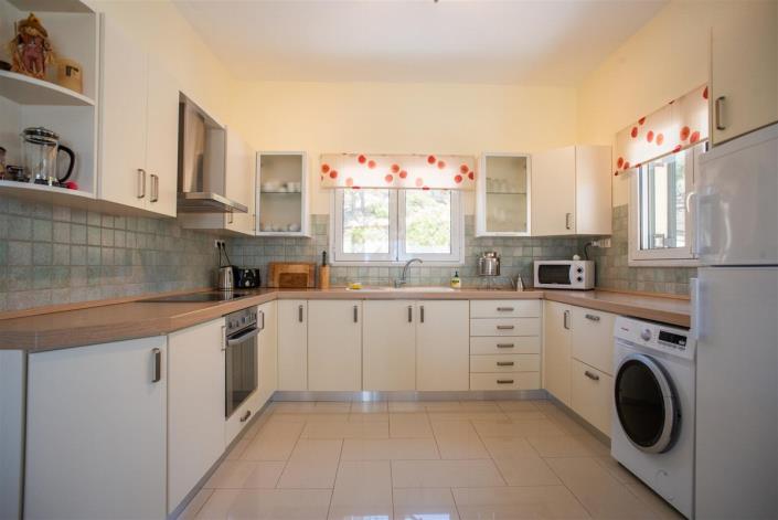 Image No.6-4 Bed Villa for sale