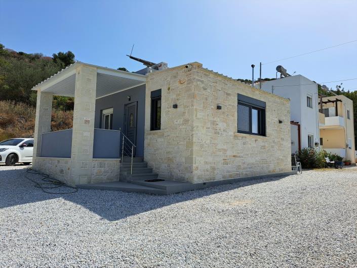 Image No.18-2 Bed House for sale