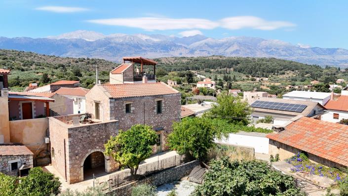 Image No.1-2 Bed House for sale