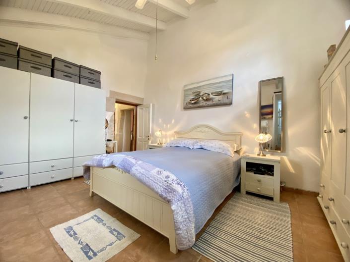 Image No.11-4 Bed Villa / Detached for sale