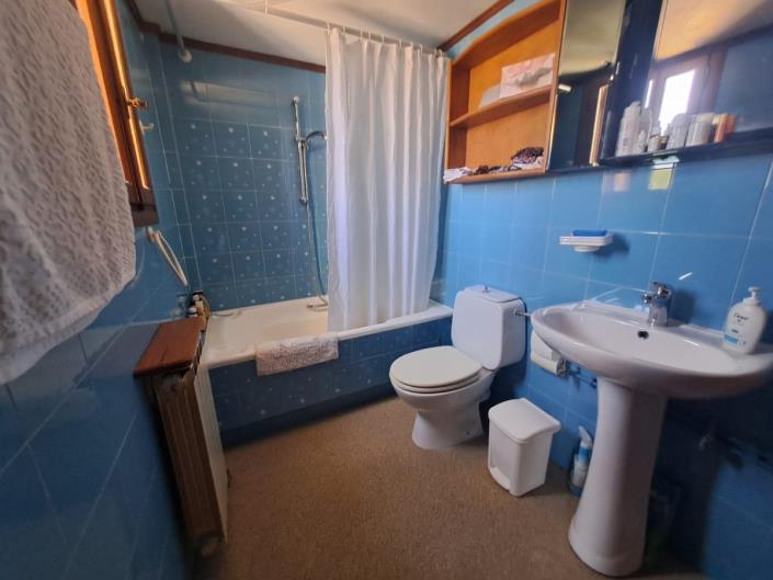 Image No.4-3 Bed House for sale