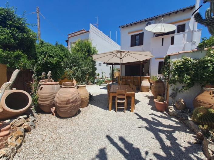 Image No.12-3 Bed House for sale