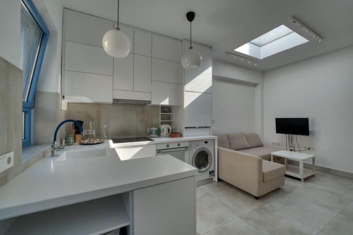 Image No.11-2 Bed House for sale