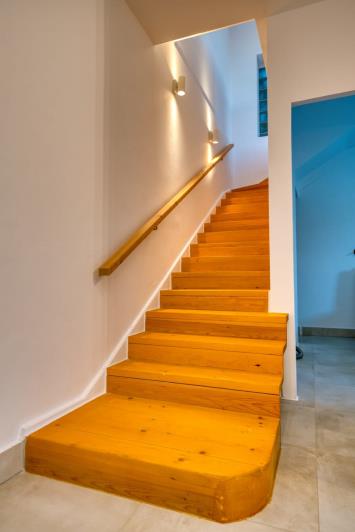 Image No.16-2 Bed House for sale