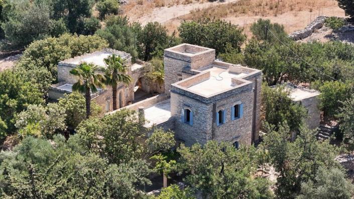 Image No.18-4 Bed Villa for sale