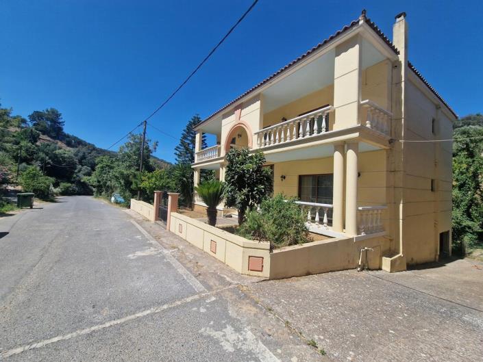 Image No.3-5 Bed House for sale