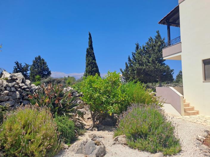 Image No.28-4 Bed Villa for sale