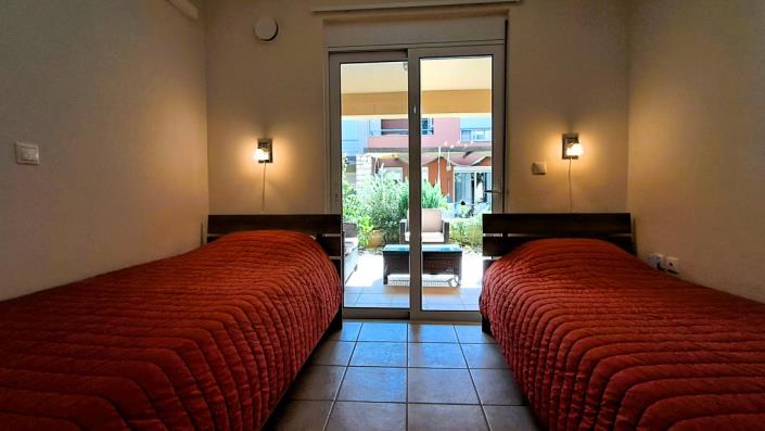 Image No.12-2 Bed Apartment for sale