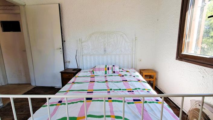 Image No.14-2 Bed House for sale