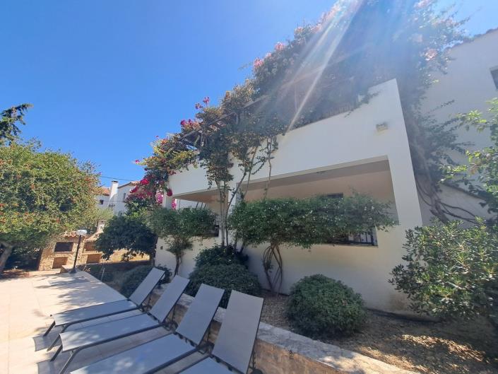 Image No.29-3 Bed Maisonette for sale