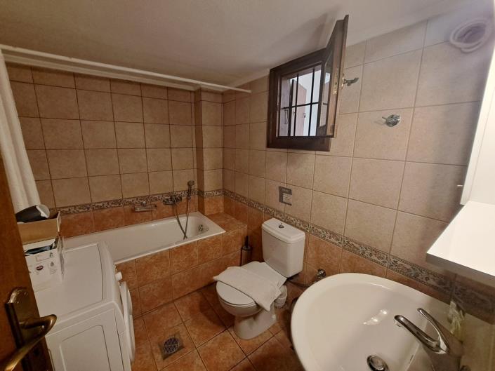 Image No.17-2 Bed Maisonette for sale