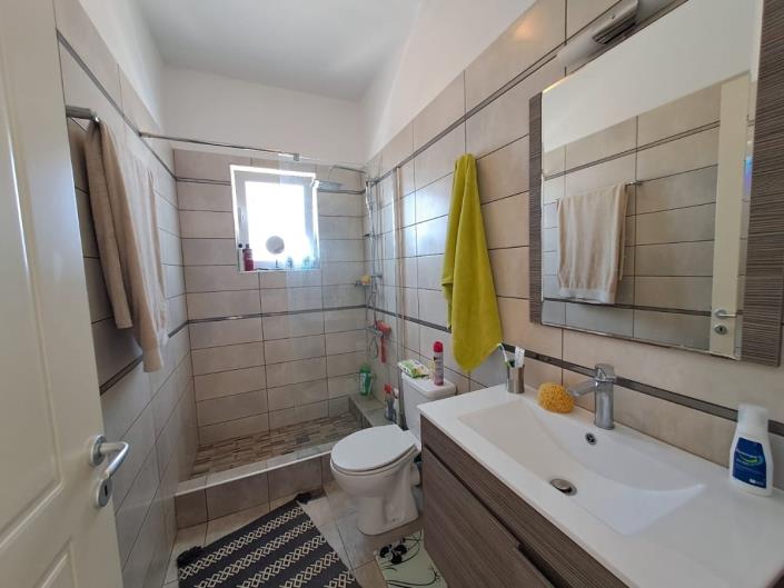 Image No.11-3 Bed Villa for sale