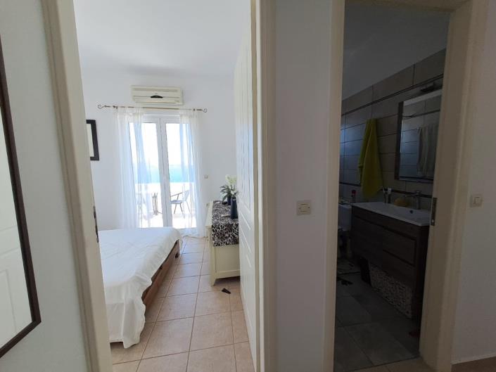 Image No.14-3 Bed Villa for sale