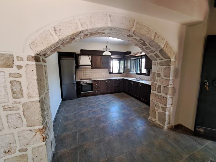 Image No.6-3 Bed House for sale