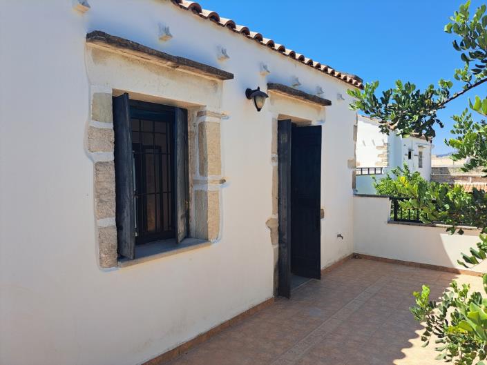 Image No.20-3 Bed House for sale