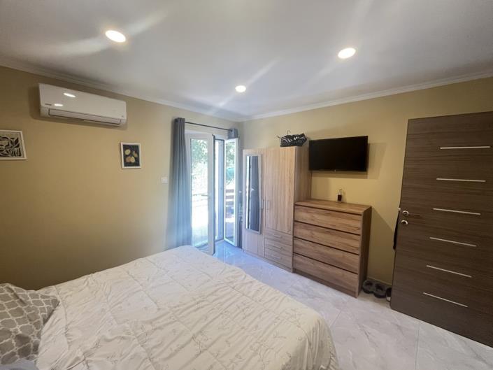 Image No.9-2 Bed Villa for sale