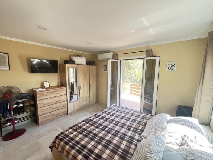 Image No.11-2 Bed Villa for sale