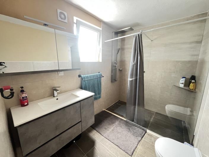 Image No.15-2 Bed Villa for sale