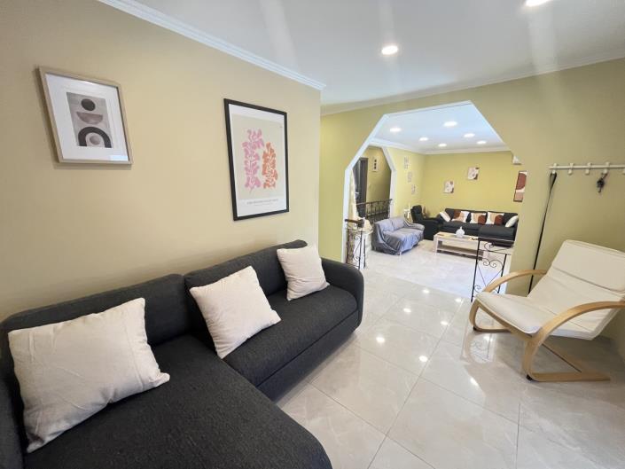 Image No.23-2 Bed Villa for sale