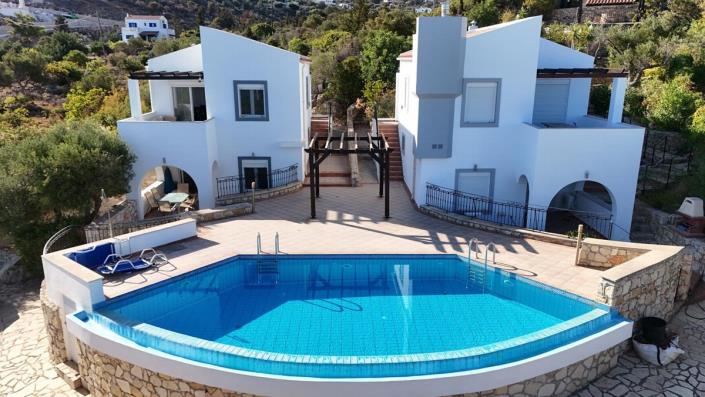 Image No.1-2 Bed House/Villa for sale