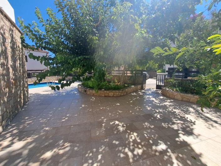 Image No.5-3 Bed House for sale