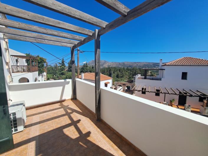 Image No.19-3 Bed House for sale