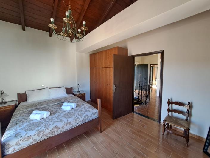 Image No.20-3 Bed House for sale