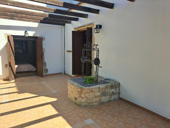 Image No.4-4 Bed House for sale