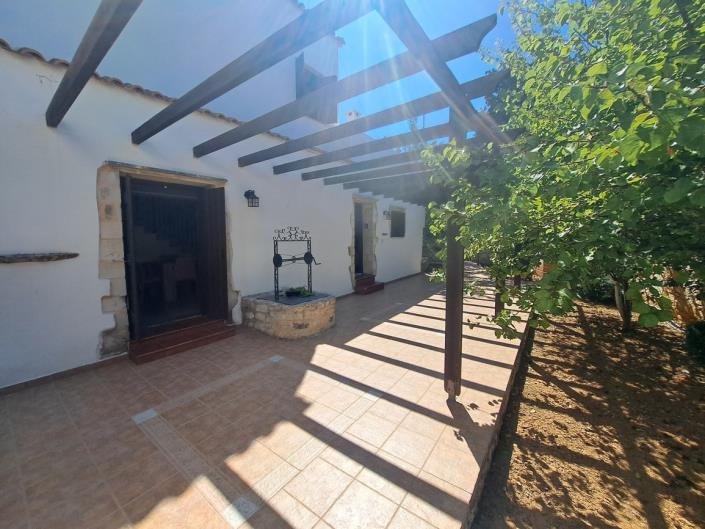 Image No.5-4 Bed House for sale