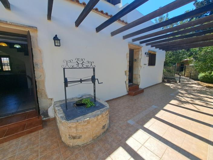 Image No.15-4 Bed House for sale