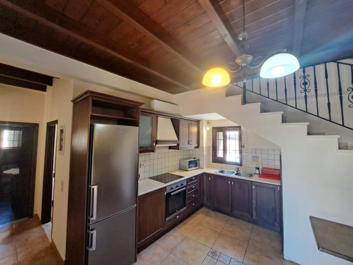 Image No.16-4 Bed House for sale