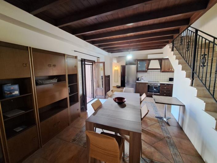 Image No.20-4 Bed House for sale