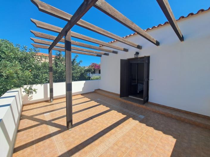 Image No.26-4 Bed House for sale