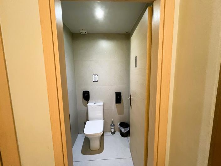 Image No.17-Commercial for sale