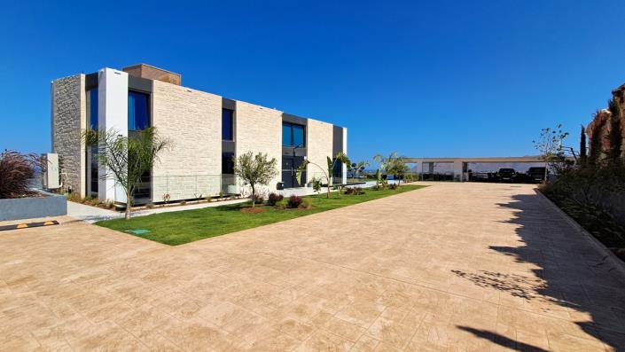 Image No.7-5 Bed Villa for sale