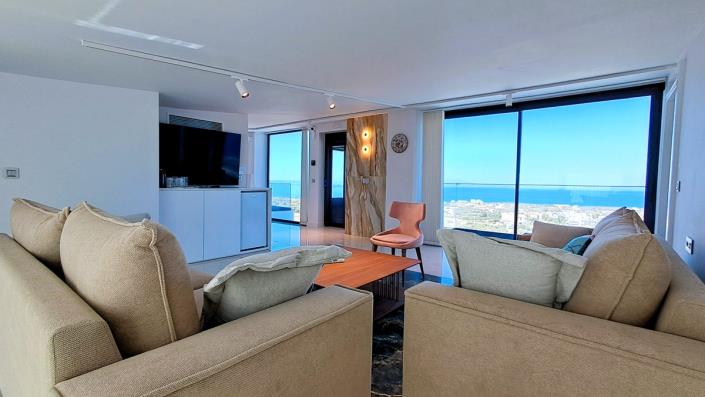 Image No.13-5 Bed Villa for sale