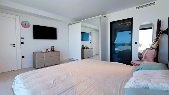 Image No.25-5 Bed Villa for sale