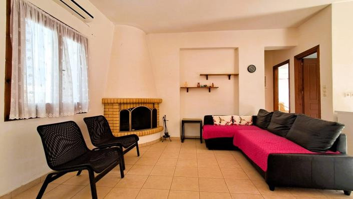 Image No.15-2 Bed Villa / Detached for sale