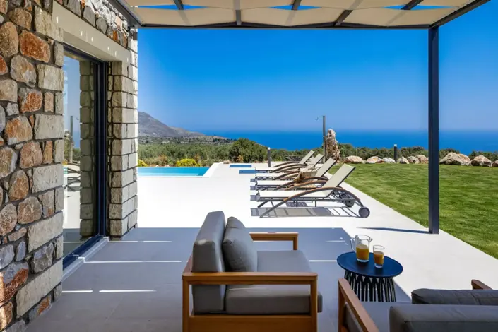 Image No.14-4 Bed Villa / Detached for sale