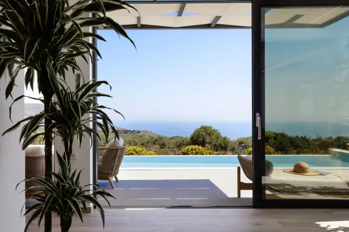 Image No.15-4 Bed Villa / Detached for sale