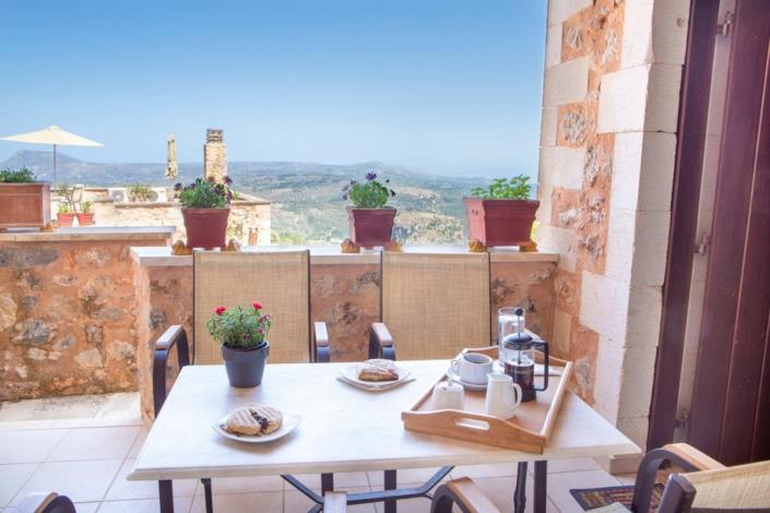 Image No.1-2 Bed House/Villa for sale