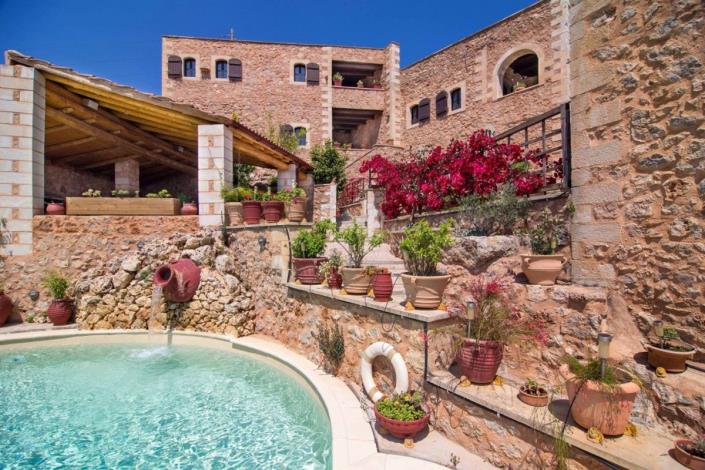 Image No.2-2 Bed House/Villa for sale