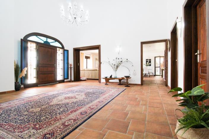 Image No.33-4 Bed Country Property for sale