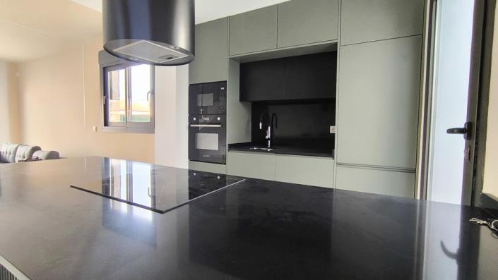 Image No.8-2 Bed Semi-Detached for sale