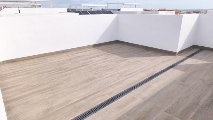 Image No.21-2 Bed Semi-Detached for sale